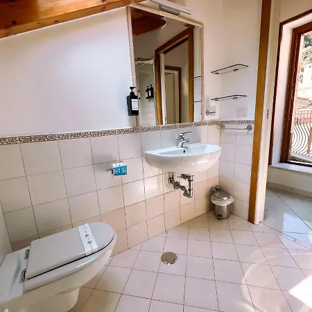 Residenza Ester 4* אמאלפי