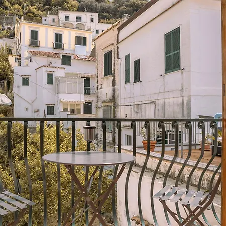 Residenza Ester 4*