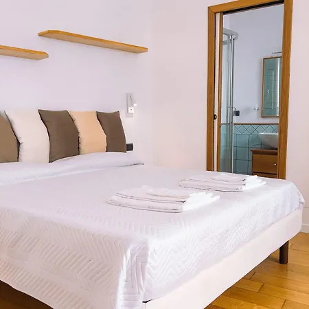 Residenza Ester 4* אמאלפי