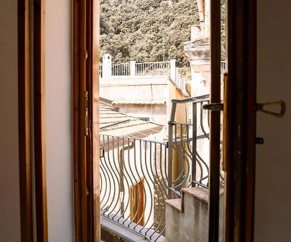 Residenza Ester 4*
