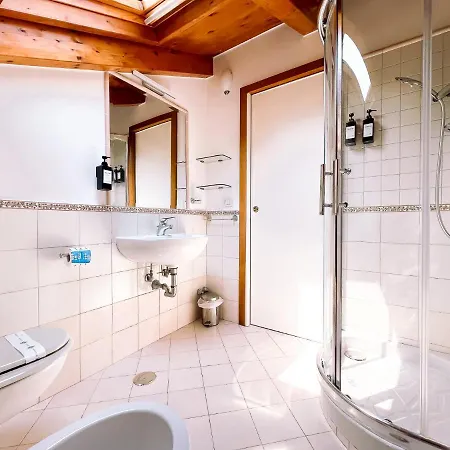 Residenza Ester 4*
